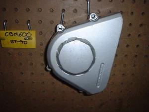 Honda CBR600F Sprocket Cover Left rear Engine Case 87-90 - Picture 1 of 2