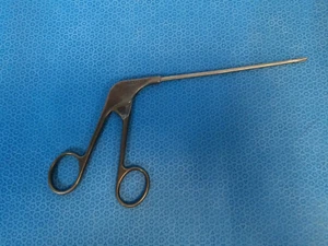 Acufex 012035 Arthroscopy Basket Punch Blunt Nose - Picture 1 of 3