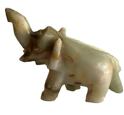 Estatuilla Elefante Piedra Verde Ónix Tronco Buena Suerte 4" x 5" Hogar u Oficina Foto 1 de 4
