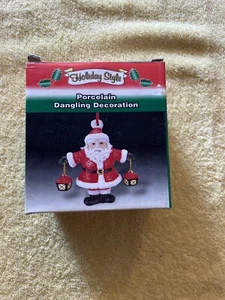 Holiday Style Porzellan baumelnder Weihnachtsmann Dekoration - Bild 1 von 5