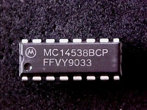 MC14538BCP - Motorola Dual Retrig Prec Monostable Multivibrator 4538B (DIP-16) - Imagen 1 de 1