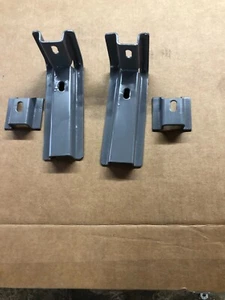 SOPORTES L RADIADOR BRONCO V8 TEMPRANOS - SOLDADURA EN 66-77 Ford Nuevo - Imagen 1 de 3