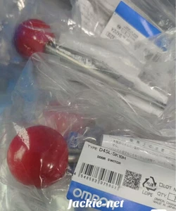 1PCS NEW D4SL-SK10H In Stock && - Afbeelding 1 van 1