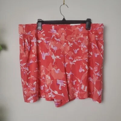 NEW Nine West Mid Rise Womens Shorts Size XXL Floral Salmon Pink* - Image 1 of 4