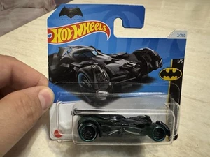 HOT WHEELS BATMAN ARKHAM ASYLON BATMOBILE MATTEL 1:64 NUOVO IN BLISTER 2021 - Foto 1 di 8