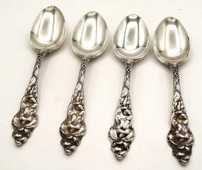 Juego de 4 cucharaditas de plata de ley Reed & Barton Les Six Fleurs Foto 1 de 4