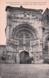 86 LOUDUN PORTAIL DE L EGLISE ST PIERRE - Photo 1/2