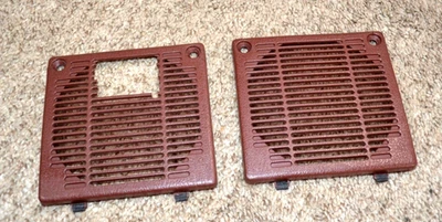 1986-1993 MAZDA B2200 B2600 DASH SPEAKER COVER TRIM BEZEL MAROON 1 IS BROKEN!!!! - Image 1 of 4