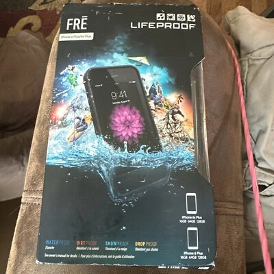 Lifeproof 77-52558 Waterproof Case 5.5in. - Black - Image 1 of 4