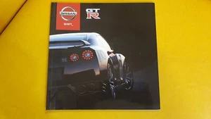 2012 2013 NISSAN GTR GT-R R35 AUSTRALIA PRESTIGE BROCHURE HIGH QUALITY - Picture 1 of 24
