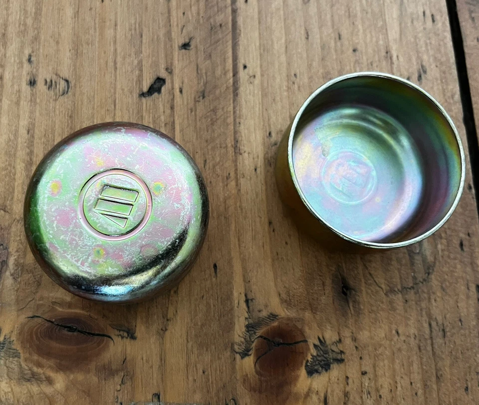 Renault 12 TL Ts Gordini Turbo 4 6 8 14 15 17 Hub Grasa Polvo Tapas X 2pcs - Imagen 1 de 1