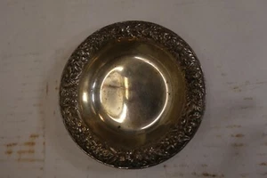 S. Kirk & Son Sterlingsilber Bon Nuss Schale Schüssel 407 Floral Repousse Rand - 5" - Bild 1 von 5