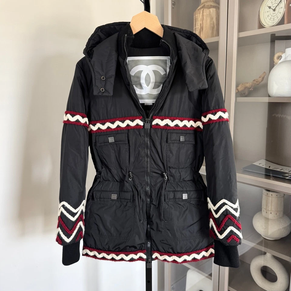 CHANEL Sport Down Filled Black Stitched Yarn Hooded Snow Jacket 36 Logo Zip Coat - Image 1 of 4