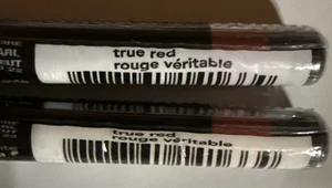 2 Avon True Color Glimmersticks Lip Liner TRUE RED Original Formula SEALED - Picture 1 of 3
