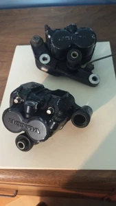 1984 - 85 Honda Shadow VT700c FRONT BRAKE CALIPERS SET PAIR RIGHT LEFT (1743) - Picture 1 of 1