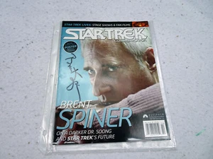 Decipher Star Trek Communicator magazine signed by Brent Spiner w/ poster! - Picture 1 of 4
