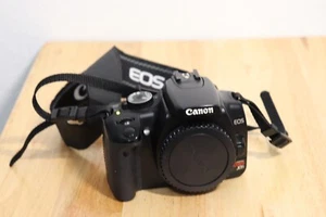 Canon EOS Rebel XTi 10.1MP Digital SLR Camera BODY ONLY - Picture 1 of 5