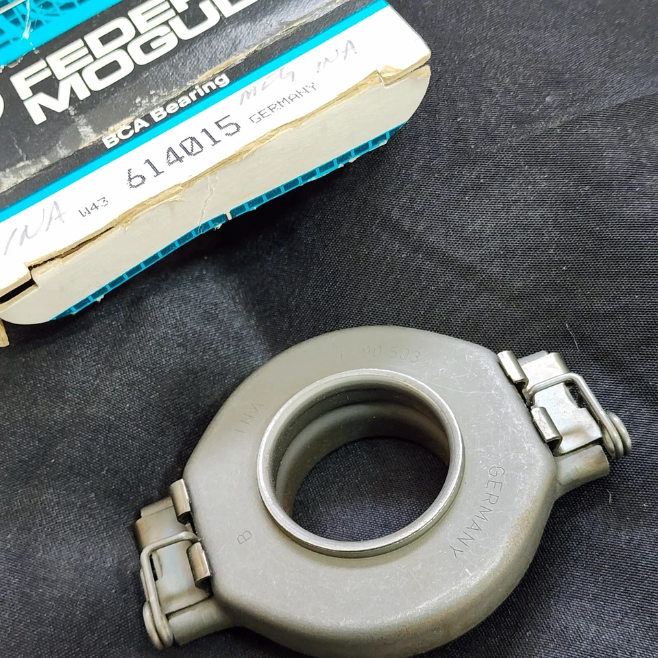 ~1977-82 Porsche 924 ~ 614015 MT муфта выпуска подшипник - Германия INA, новый! - Изображение 1 из 4