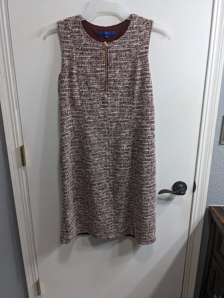 Mujer Apt. Vestido Vaina Talla 9 Grande Rojo Sin Mangas con Cremallera Dorada Frontal Foto 1 de 3