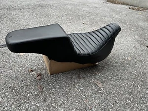 harley davidson Touring Saddlemen Seat - Picture 1 of 4