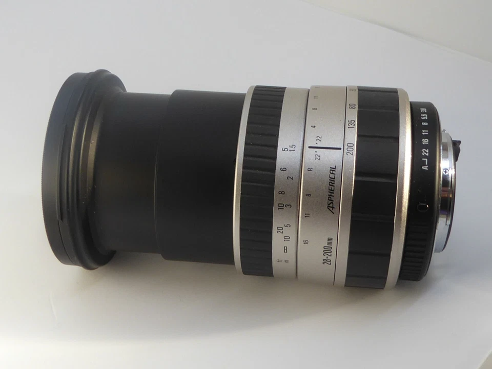 SIGMA 28-200mm f3.5-5.6  ASPHERICAL IF AF DL HYPERZOOM MACRO PENTAX MOUNT - Image 1 of 4