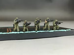 1/72 gebaut und bemalt moderne US Delta Force OCP Camo 5 Figuren Modell - Bild 1 von 11