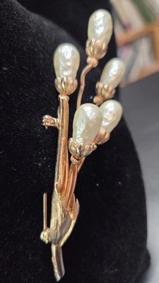 Vintage 5 Large Faux Pearl Brooch with  floral Spray design  - Image 1 of 4