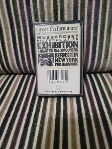 LeonardvBernstein-"Mussorgsky:PicturesAtAnExhibition"-CBS Cassette MYT36726-EXC - Picture 1 of 7