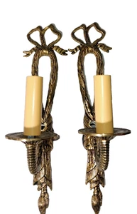 Pair of Vintage Brass Single Arm Ribbon Bow Electric Wall Sconces 13 1/2" - Bild 1 von 20