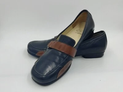 Circa Joan & David Loafers Flats, Black and  Brown Shoes  Women Size 6M - Image 1 of 4