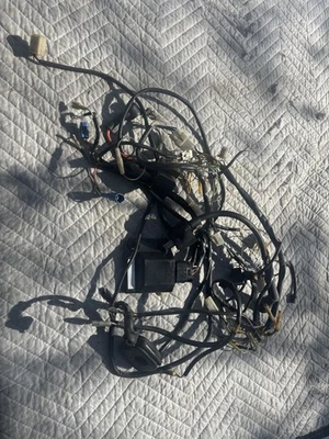 Unidad ecu CDI Ktm 450 Excr 2008 y telar de cableado dañado Foto 1 de 2