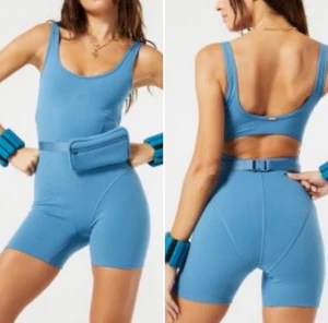 L*SPACE Hustle Up Athletic pezzo unico blu Oceanside allenamento sportivo taglia S nuovo con etichette - Foto 1 di 18