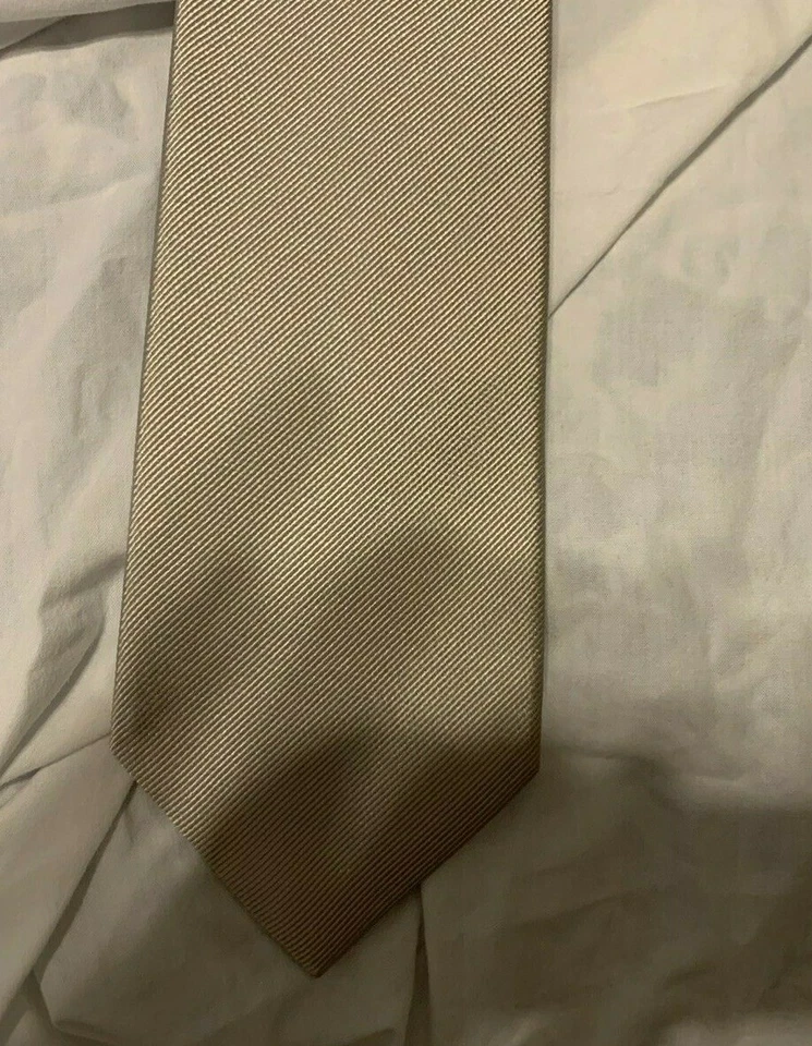Corbata BRIONI hecha en Italia tejido cuello seda Foto 1 de 4