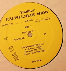 RADIO SHOW: RALPH EMERY SHOW FROM NASHVILLE 8/10 THE WHITES LIVE IN STUDIO - Picture 1 of 1