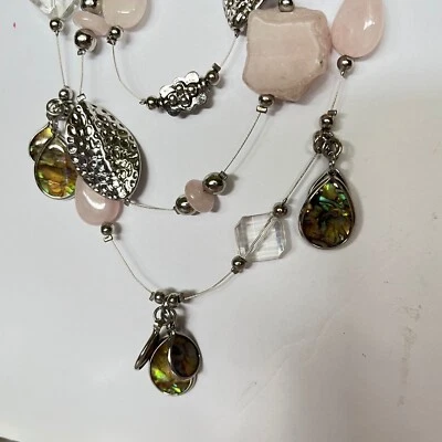 Collar en Capas Chico's Piedra Rosa Abulón Colgante Joyería de Moda Foto 1 de 4