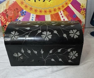 Schmuckkästchen mit floralen Intarsien Speckstein - Bild 1 von 6