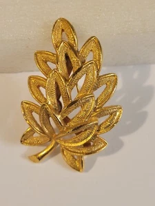 Layered Goldtone Leaf Brooch Pin - Picture 1 of 3