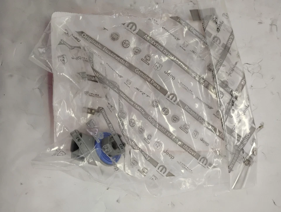 Jeep Wrangler 2003-2018 matrícula trasera lámpara bombilla enchufe 68046629AA Foto 1 de 1