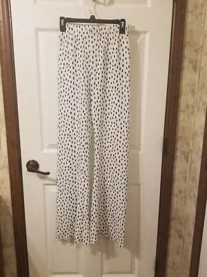 Calça flare nova com etiquetas tamanho S 26 Zara Join Life branca com bolinhas pretas enrugadas... - Imagem 1 de 4