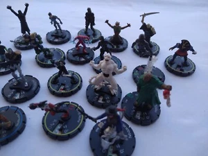 Original 2008 DC Heroclix Miniature Lot of 160 , some repeats,  - Picture 1 of 4