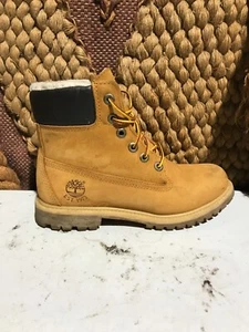 Timberland 40 Premium Tan Leather Lace Up Ankle Boots A12KU 3940 Women Size 7.5 - Picture 1 of 8