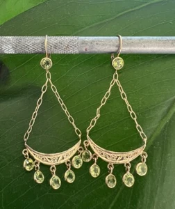 Vintage AVN 14K YELLOW GOLD Peridot CHANDELIER DANGLING EARRINGS - 4.8 grams - Picture 1 of 15