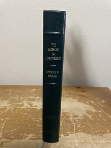 The Miracle of Forgiveness by Spencer W. Kimball/ employee gift ed. - Imagen 1 de 10