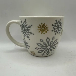 Starbucks Coffee Snowflake Ceramic Mug 16 Oz White Gray & Gold Winter Design - Picture 1 of 6