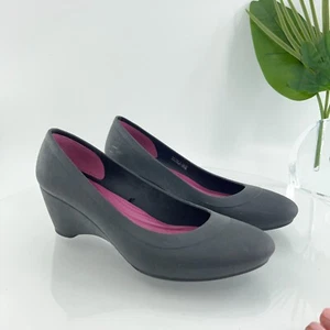 CROCS Women's Lina Wedge Size 8 Pointed Black Rubber Slip On Casual Comfort Shoe - Picture 1 of 14