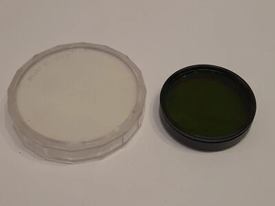 RARE VINTAGE HOYA 49mm VARIO GREEN POLARIZER SCREW IN FILTER  MADE IN JAPAN - Image 1 of 4