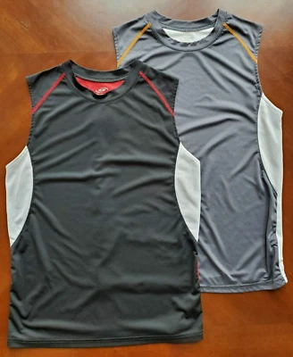 Две большие (14-16) спортивные рубашки для мальчиков просто для спорта без рукавов дышащие спортивные рубашки - Изображение 1 из 4