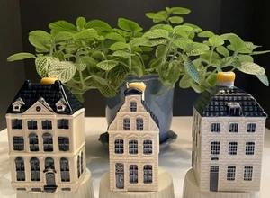 3 Vintage KLM Blue Delft Miniatur Häuser #’s 48 Rembrandt, 51 & 55 leer Holland - Bild 1 von 17
