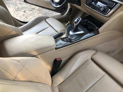 Consola piso delantero sin bandeja trasera deslizante para BMW 320i 903635 12-18 Foto 1 de 4