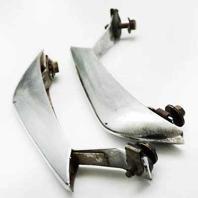 Protectores de parachoques delanteros Mercury Cougar 1967-68 - par cromado OEM con herrajes Foto 1 de 4